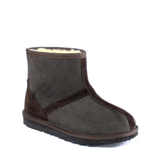 Load image into Gallery viewer, Womens Made by UGG Australia Eildon Boots
