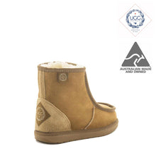 Load image into Gallery viewer, OLD MATE CHESTNUT BACK - UGG AUSTRALIA - MADE IN AUSTRALIA
