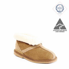 Load image into Gallery viewer, PRINCE UGG SLIPPER CHESTNUT BACK - UGG AUSTRALIA - MADE IN AUSTRALIA
